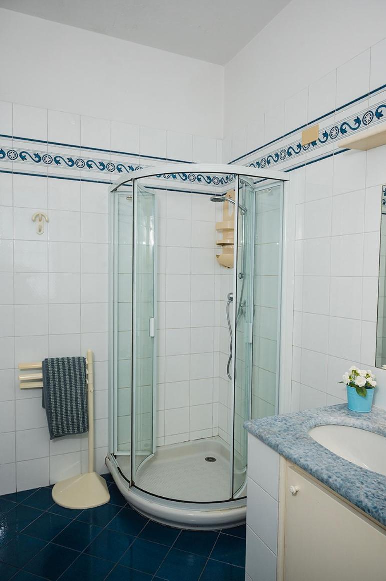 Double Room Private External Bathroom